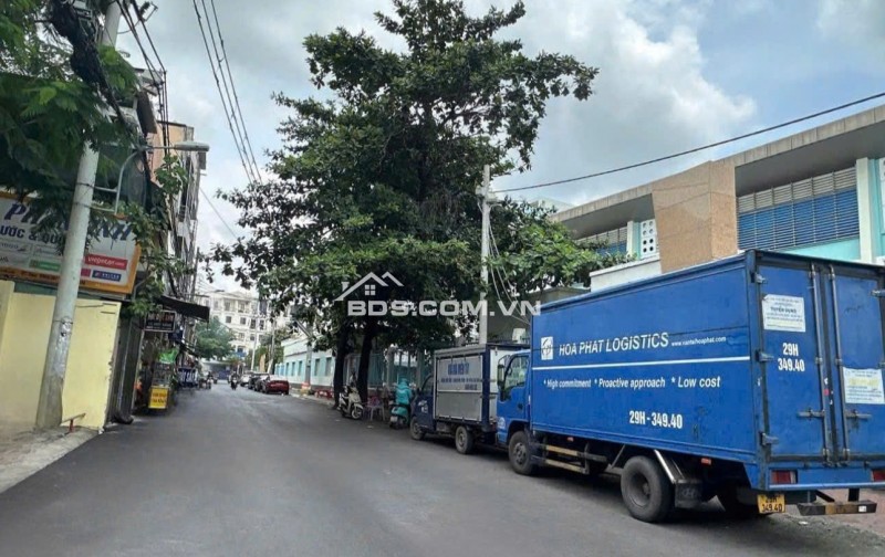 Nhà đẹp 5 lầu có T.máy ngang 5m 105m2 HXT gần ST Lotte Nguyễn Văn Lượng tặng NT 18 tỷ xíu