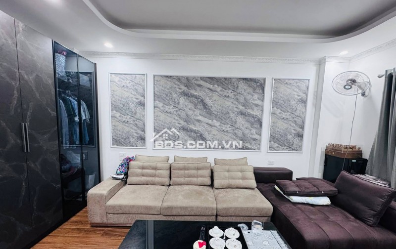 Bán Nhà Ngõ Ô TÔ, Võ Thị Sáu, Hai Bà Trưng 40m, 7 tầng, mt 4m, giá 22.5 tỷ.