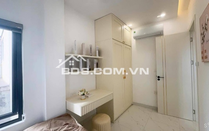 Bán Nhà Dòng Tiền Hoàng Văn Thái, Thanh Xuân  98m, 8 tầng, mt 8.4m, giá 35.8 tỷ.