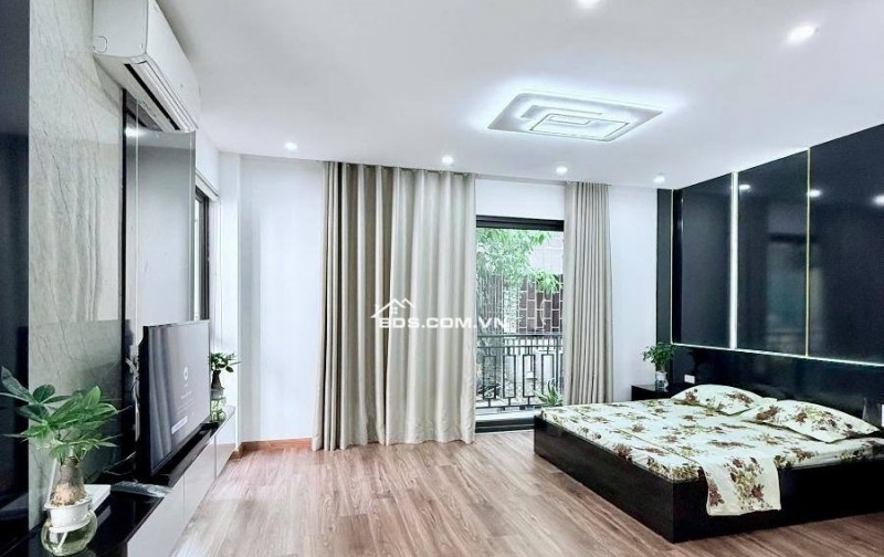 Bán Nhà Lô Góc, Thang Máy Lê Trọng Tấn, Thanh Xuân 41/45m, 6 tầng, mt 5m, giá 14.8 tỷ.