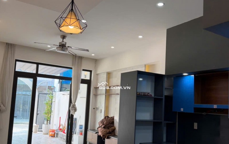 Bán nhà 3 tầng đường Đào Sư Tích, Hòa Minh, Liên Chiểu, Đà Nẵng.