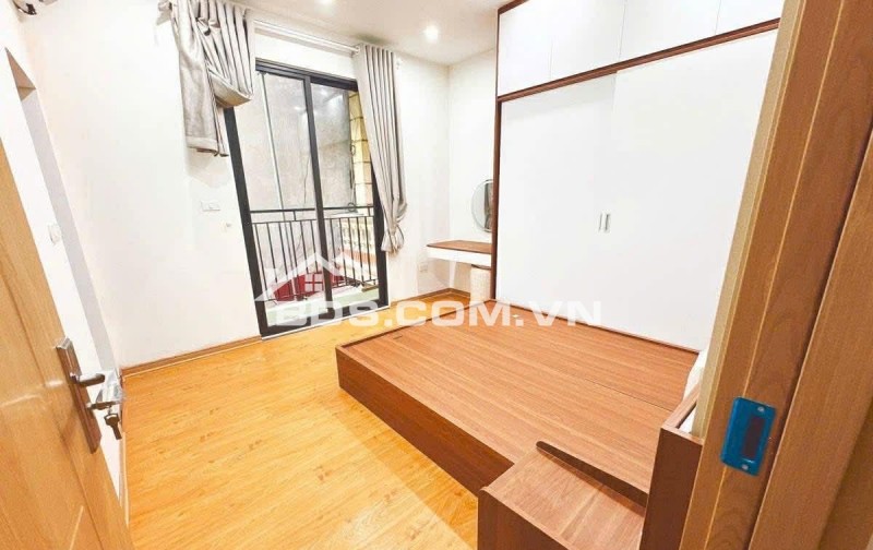 HIẾM XUÂN ĐỈNH CHỈ HƠN 200TR/M2 LÔ GÓC - NGÕ RỘNG-50M2 x 5 TẦNG-MT6.2m-FULL NỘI THẤT-LH:0862490218