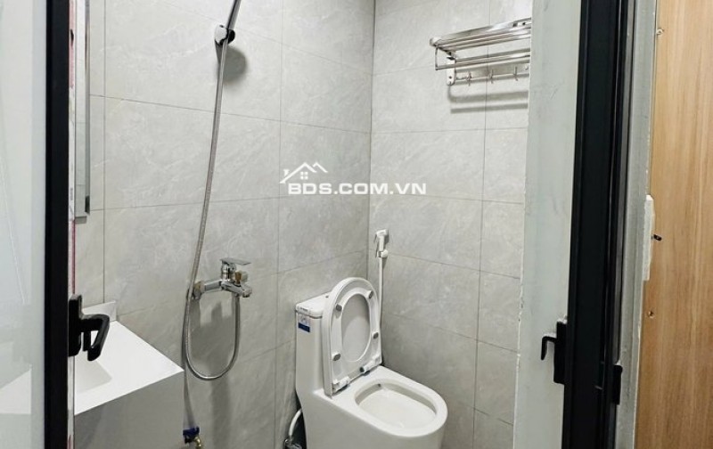Bán CHDV Quan Nhân gần ôtô, 110m2 - 7T - thang máy, full nội thất mới xịn xò, doanh thu 1.8 tỷ/năm, giá 26.9 tỷ