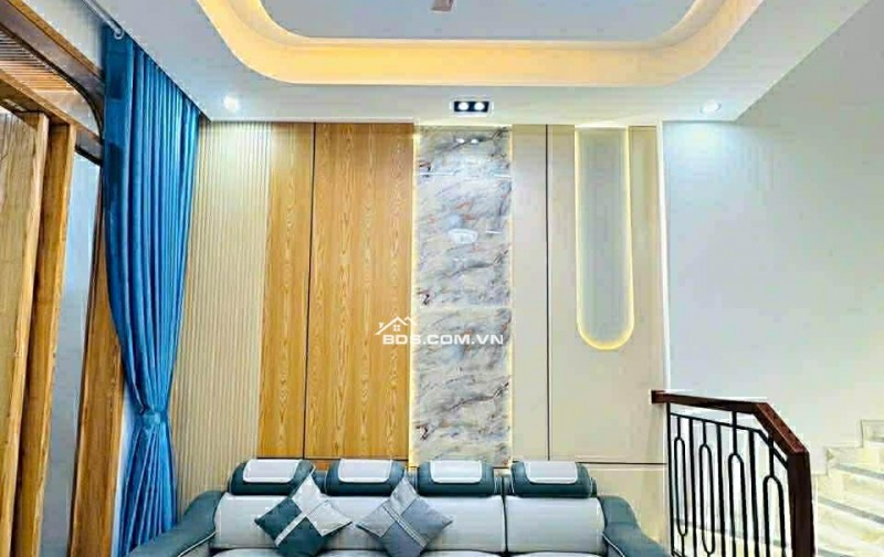 NHÀ 3 TẦNG 3 MÊ FULL NỘI THẤT VÀO Ở NGAY - TÔN ĐỨC THẮNG