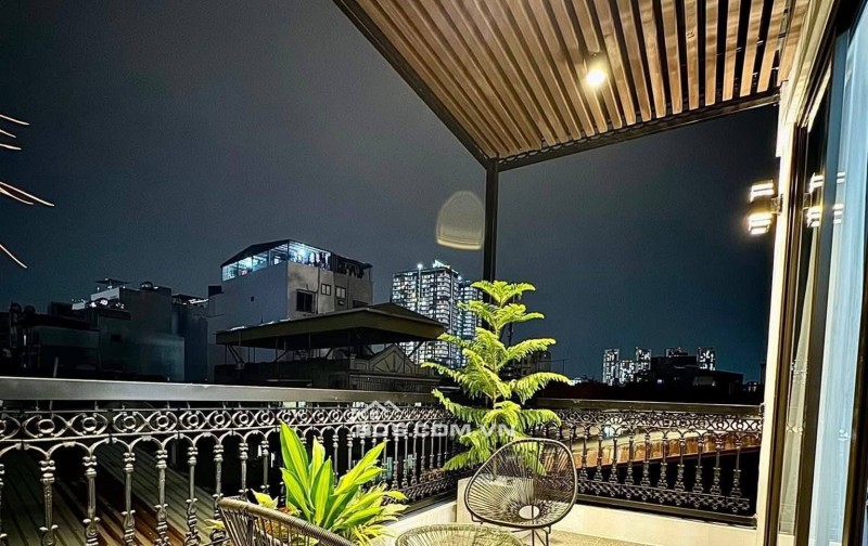 Bán Nhà Gần Phố Khương Đình, Thanh Xuân 48m, 6 tầng, mt 4m, giá 13.9 tỷ.