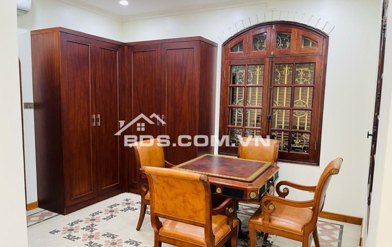 BIỆT THỰ PHỐ QUẢNG AN – LÔ GÓC Ô TÔ – SÁT VÁCH SIÊU DỰ ÁN-VỊ TRÍ ĐẮC ĐỊA – KHÔNG GIAN SỐNG THƯỢNG LƯU – TIỀM NĂNG TĂNG GIÁ VÔ HẠN