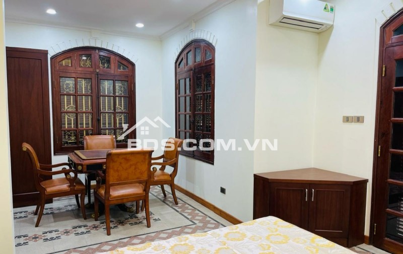 BIỆT THỰ PHỐ QUẢNG AN – LÔ GÓC Ô TÔ – SÁT VÁCH SIÊU DỰ ÁN-VỊ TRÍ ĐẮC ĐỊA – KHÔNG GIAN SỐNG THƯỢNG LƯU – TIỀM NĂNG TĂNG GIÁ VÔ HẠN