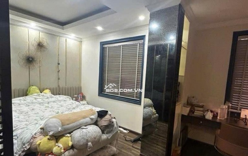 SIÊU PHẨM NGUYỄN ĐÌNH THI – MẶT TIỀN 10M – SÁT CẠNH HỒ TÂY – KINH DOANH ĐỈNH -VỊ TRÍ  HOA HẬU TÂY HỒ – Ô TÔ TRÁNH – KHÔNG GIAN SỐNG NGHỈ DƯỠNG