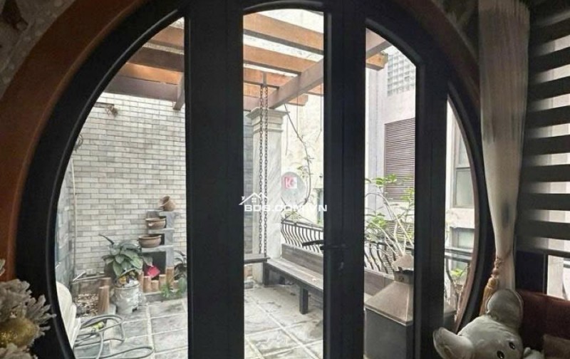 SIÊU PHẨM NGUYỄN ĐÌNH THI – MẶT TIỀN 10M – SÁT CẠNH HỒ TÂY – KINH DOANH ĐỈNH -VỊ TRÍ  HOA HẬU TÂY HỒ – Ô TÔ TRÁNH – KHÔNG GIAN SỐNG NGHỈ DƯỠNG