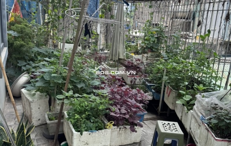 GẤP CẦN BÁN NHANH SIÊU PHẨM CỰC HIẾM Ô TÔ NGỦ TRONG NHÀ