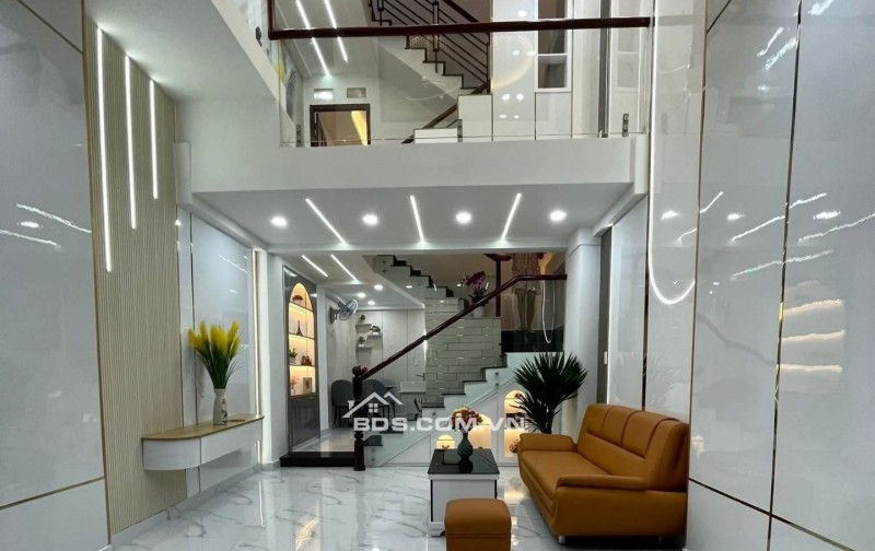 SIÊU PHẨM FULL NỘI THẤT – NHÀ MỚI ĐẸP LONG LANH – HXH 4M