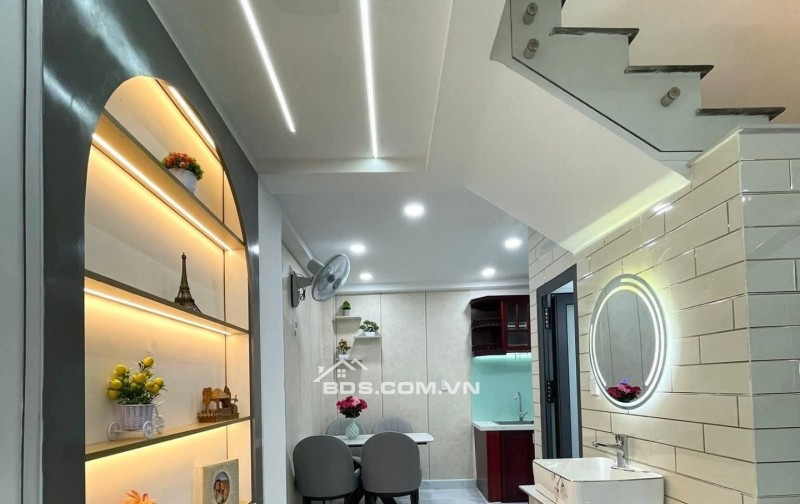 SIÊU PHẨM FULL NỘI THẤT – NHÀ MỚI ĐẸP LONG LANH – HXH 4M