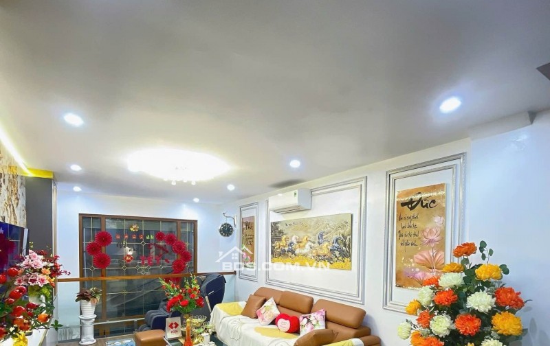 SIÊU PHẨM Ô ĐỒNG LẦM_NGÕ CHỢ KHÂM THIÊN KHÔNG CÓ CĂN THỨ 2