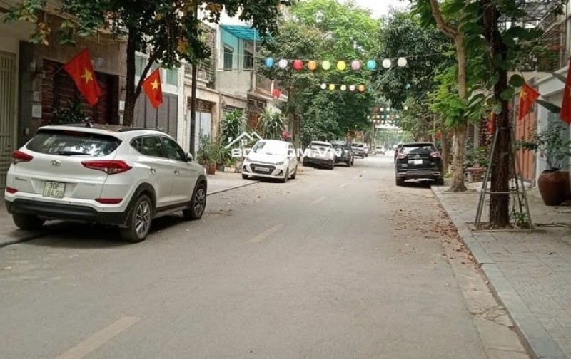 Bán nhà LK KĐT mới Văn Phú diện tích 90m2 giá 23 tỷ LH 0945255902