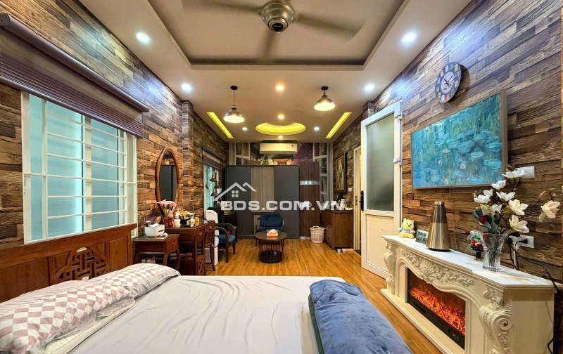 CẦN BÁN GẤP - NHÀ ĐẸP - TRUNG TÂM ĐỐNG ĐA - GẦN PHỐ