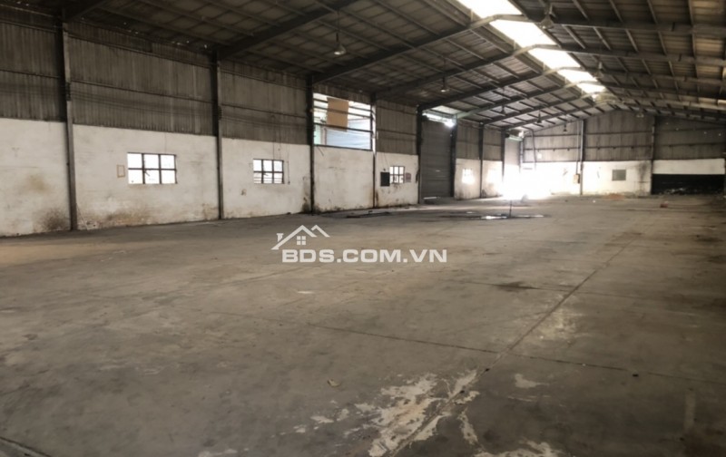 Cho thuê kho xưởng 1100m2 Ql1A An Phú Đông Quận 12