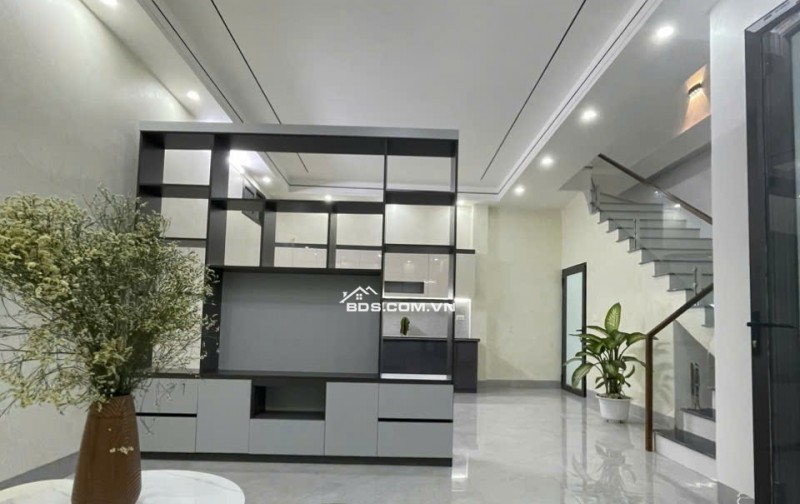 BÁN NHÀ ĐẸP 2.15 TỶ 3 TẦNG 48M2 ( ĐÔNG NAM ) NGÕ NGUYỄN TRI PHƯƠNG