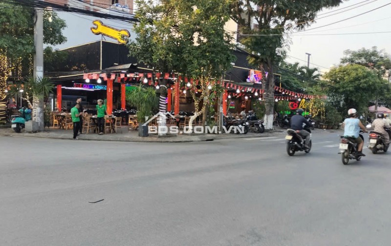 HÀNG ĐỘC - Bán lô đất đường 10.5 Nguyễn Chánh - DT 245m2