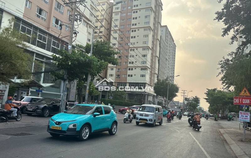 Bán GẤP nhà Biệt thự Đặng Thùy Trâm ngang 10m 200m2 4 tầng đẹp view sông chỉ 30 tỷ