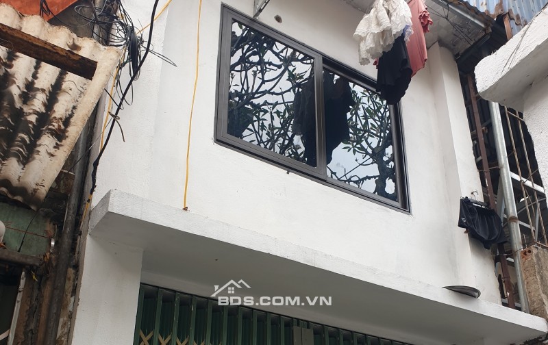 BÁN NHÀ 850 TRIỆU 2 TẦNG 21M2 ( HƯỚNG ĐÔNG ) NGÕ TRẦN HƯNG ĐẠO