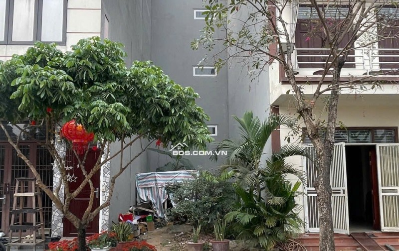 Chính chủ bán Đất dịch vụ Dương nội  Hà đông - khu LK31, Hướng Đông nam, diện tích 50m2 đường rộng 17m, ngay cạnh đường Lê Trọng Tấn