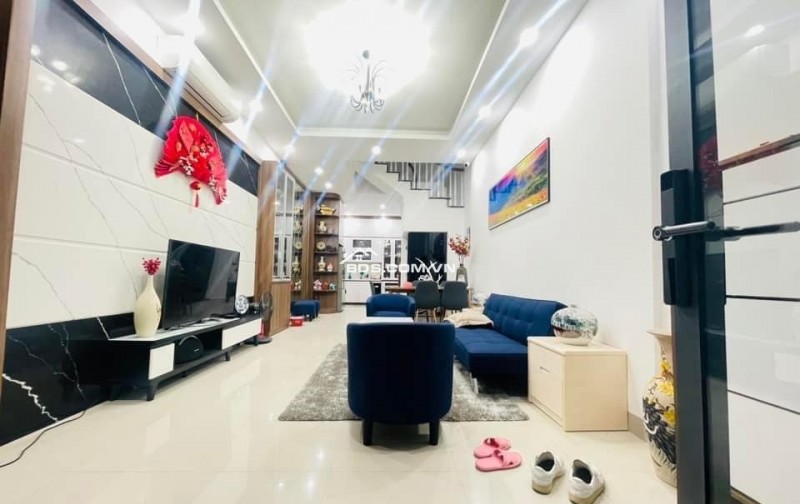 BÁN GẤP NHÀ LĨNH NAM - GẦN Ô TÔ - NHÀ ĐẸP - HOÀNG MAI