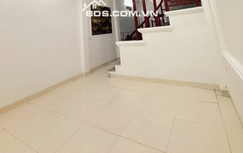 BÁN NHÀ 1.98 TỶ 3 TẦNG 45M2 ( TÂY NAM ) NGÕ ĐINH CÔNG TRÁNG