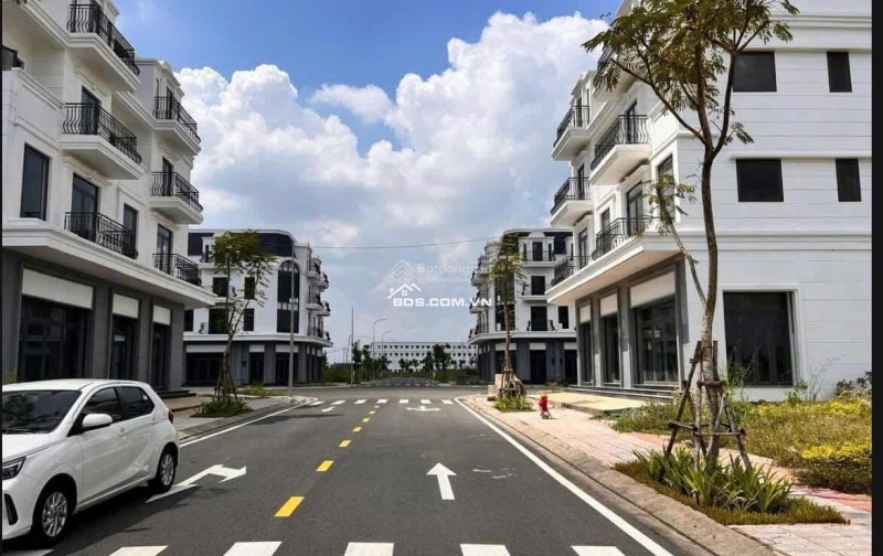  KẸT TIỀN RA GẤP NỀN STC – GẦN SÂN BAY LONG THÀNH – 121M2 CHỈ 2 TỶ 790