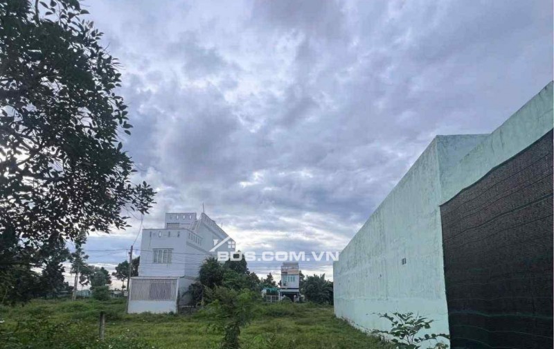 Bán 1 nền 5x25m KDC Long Thạnh Hưng, Chợ Gạo, Tiền Giang (nay xã Chợ Gạo, tình Đồng Tháp)