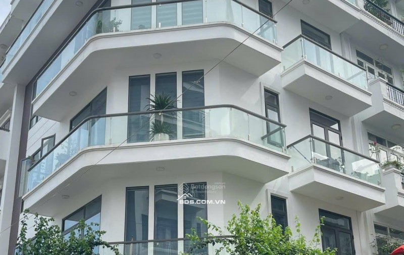 Siêu phẩm 2 mặt tiền Thế Lữ 6 tầng, thang máy, full nội thất, view sông Tam Bạc