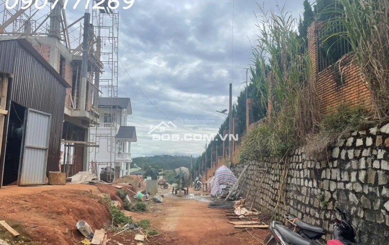 Bán đất manglin tại Phường 7 Tp Đà Lạt (nay là phường Langbiang) diện tích 210m2