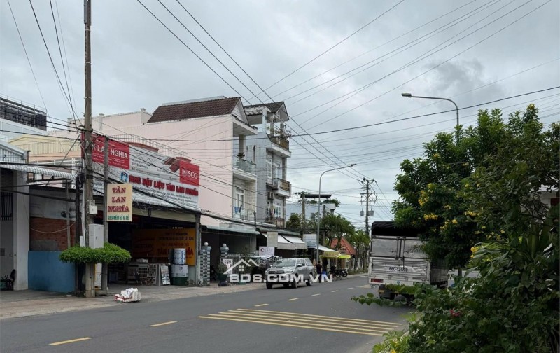 Bán Nhà Riêng tại Phù Đổng, 15,8 tỷ, 284,3 m2 giá ưu đãi hàng hiếm tại Cao Lãnh