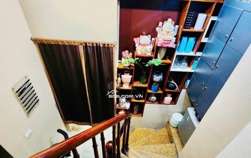 Bán Mặt Phố Kinh Doanh 30m2 , 5 Tầng , 3.2mt giá cực hạt dẻ