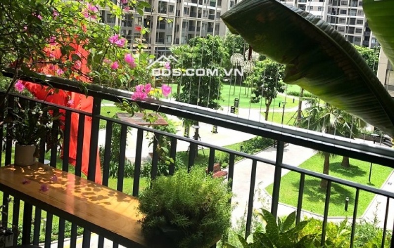 Bán căn hộ 2 phòng ngủ Vin Gia Lâm đẹp, xanh, yên tĩnh