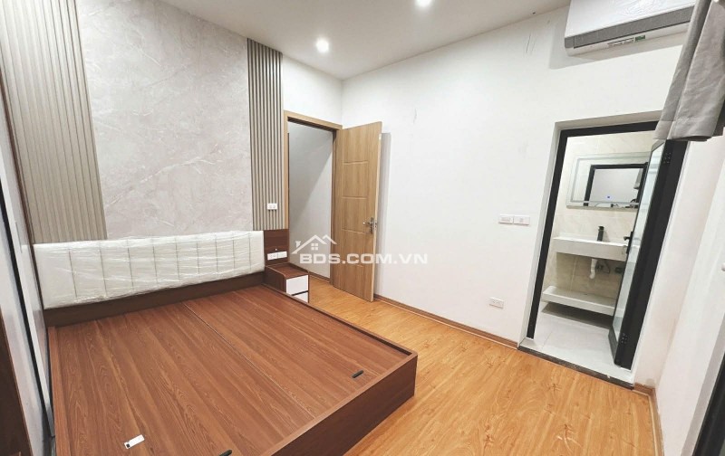 HIẾM XUÂN ĐỈNH CHỈ HƠN 200TR/M2 LÔ GÓC - NGÕ RỘNG-50M2 x 5 TẦNG-MT6.2m-FULL NỘI THẤT-LH:0862490218