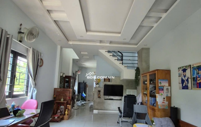 Bán nhà 1 trệt 1 lầu 1 sân thượng Hẻm đường LK 4-5 ,P.Bình Hưng Hòa B , Bình Tân