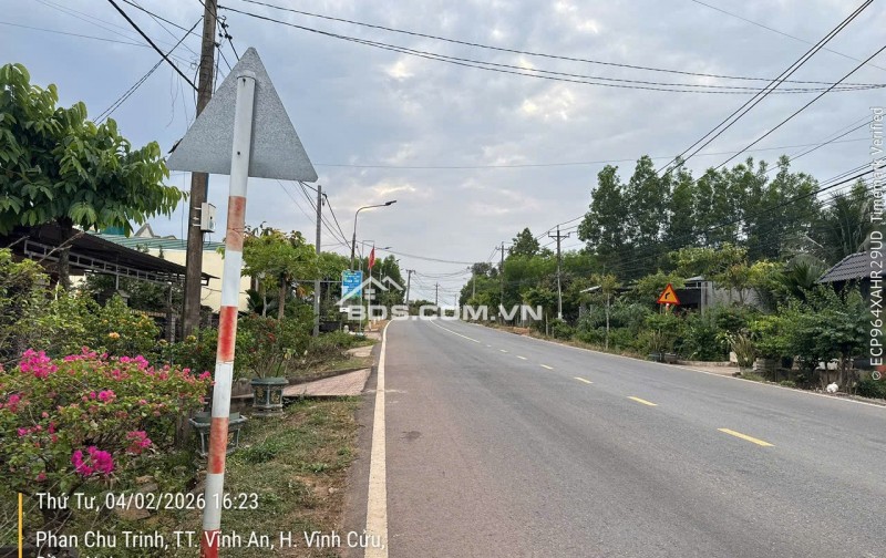 BÁN ĐẤT TẶNG NHÀ CẤP 4 TẠI ĐỒNG NAI. DT 372,1 M2. SHR. GIÁ BÁN 25XX. LH:0965156765.