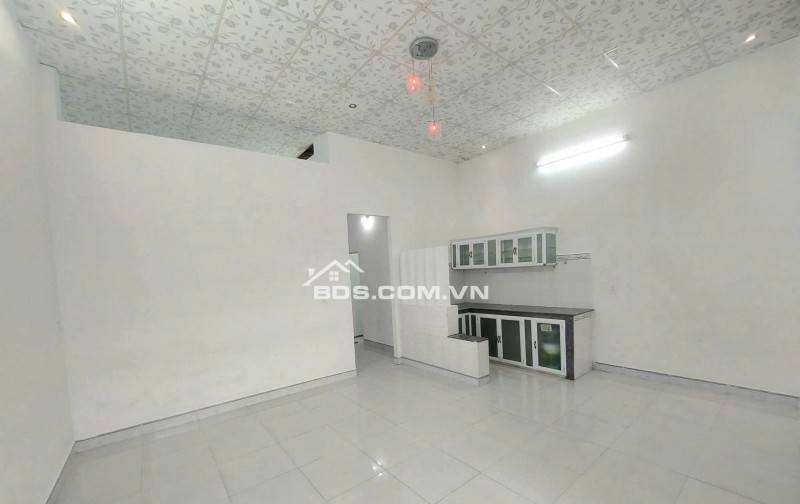 Bán nhà C4 K151 Âu Cơ - Gần chợ Hòa Khánh