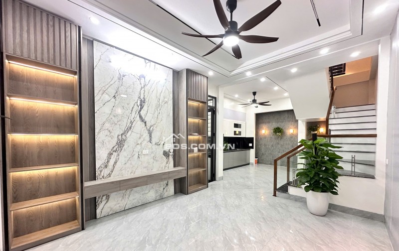 BÁN NHÀ ĐẸP 2.7 TỶ 3 TẦNG XÂY MỚI 54M2  NGÕ TRẦN NHÂN TÔNG