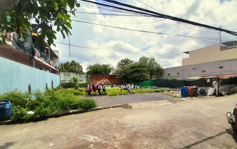 Bán gấp đất hẻm xe hơi gần khu làng đại học, cách Quốc Lộ 1K hơn 500m