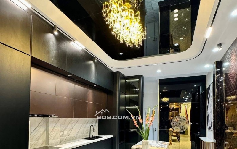 Bán Nhà Gần Phố Khương Đình, Thanh Xuân 48m, 6 tầng, mt 4m, giá 13.9 tỷ.