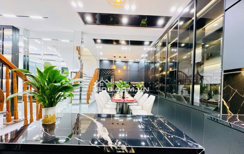 Bán Nhà Ô TÔ Đỗ Cửa, Vương Thừa Vũ, Thanh Xuân 41/45m, 5 tầng, mt 4.3m, giá 12.8 tỷ.