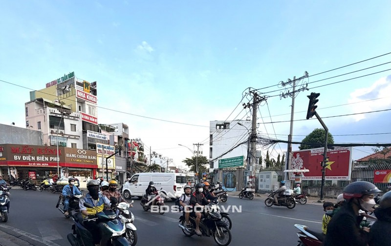 Cho thuê mặt bằng mặt tiền 73 Võ Văn Ngân Thủ Đức siêu đẹp