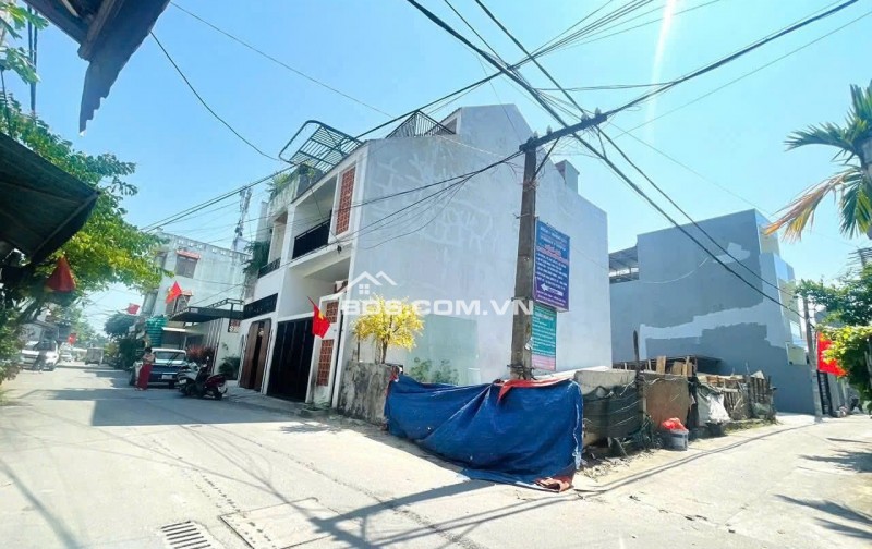 Đất kiệt thảm nhựa 7m Ô tô tránh nhau K82 Nguyễn Lương Bằng - Gần trường ĐHBK