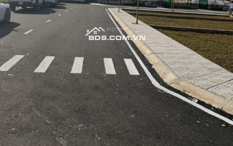 Bán đất nền Hoà Lạc - ĐH Quốc gia 100m2 full thổ cư, mặt tiền 8m, đường trước 20m, giá 3 tỷ