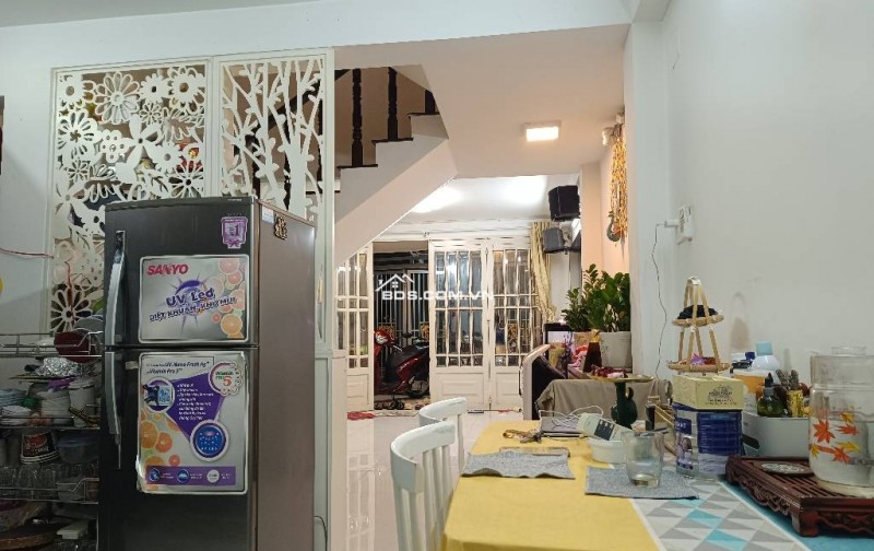 Bán nhà 2 tầng Nguyễn Văn Quỳ, Q7, 160m2, chỉ 8 tỷ