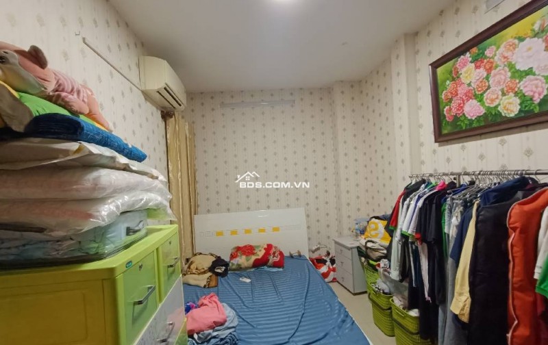 Bán nhà 2 tầng Nguyễn Văn Quỳ, Q7, 160m2, chỉ 8 tỷ