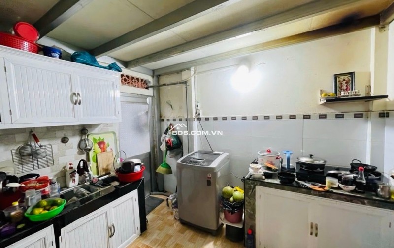  MUA ĐẦU TƯ Ở CHO THUÊ GIỮ TIỀN TỐT - 1 CĂN RA MT NGUYỄN VĂN QUÁ SẦM UẤT - GIÁP GÒ VẤP TÂN BÌNH - 5P QUA NHÀ GA T3 - NGANG 5M VUÔNG A4 ĐẸP .