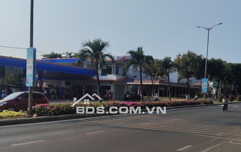 vBán đất MT 2 Tháng 9 Hải Châu 70m2 giá 7.6 tỷ trục 2 làn kinh doanh tốt