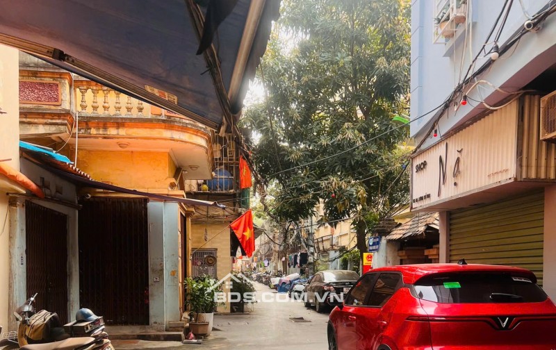Bán nhà ngõ ô tô Lương Thế Vinh diện tích 76m2 mặt tiền 5,8m giá 21,8 tỷ LH 0945255902
